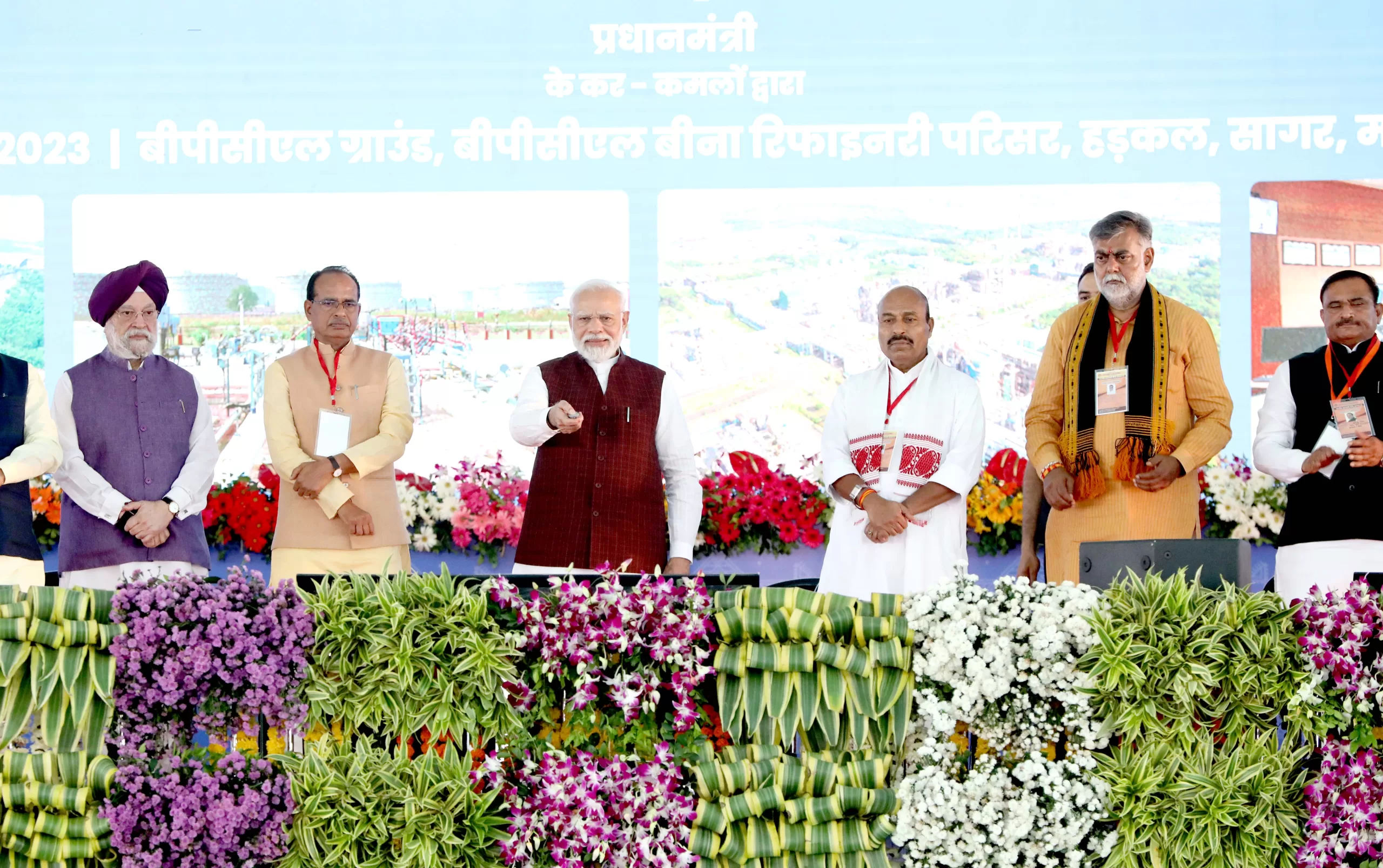 विकास का खलनायक बना घमंडिया गठबंधन